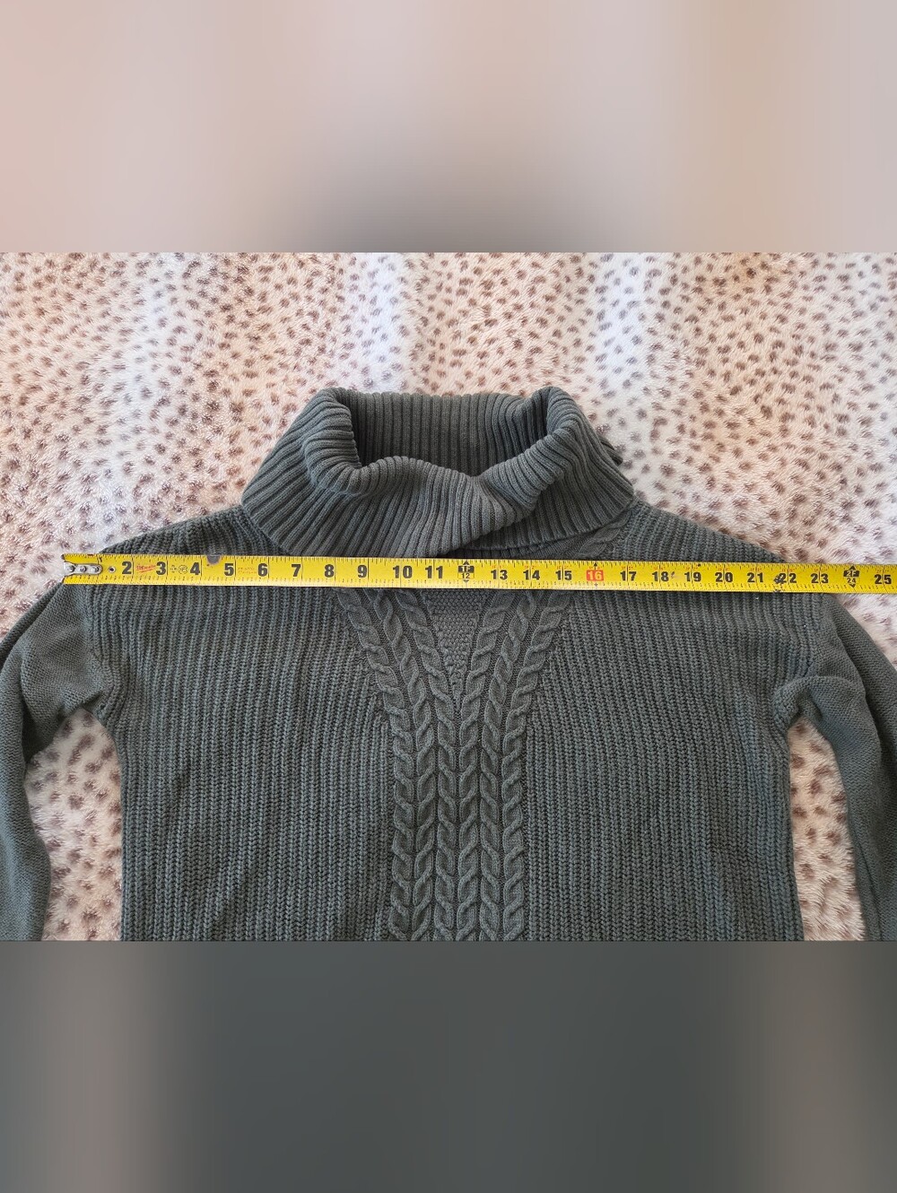 Banana Republic Cable-Knit Turtleneck Sweater - Gray - Picture 4 of 10